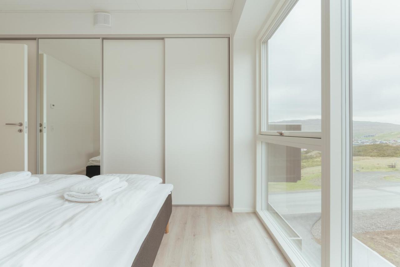 Nordic Swan Aparthotel With Panoramic Seaview Torshavn Exterior photo